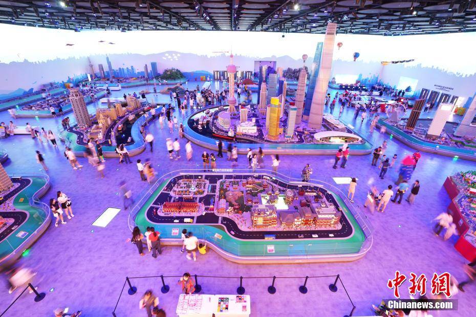 上海乐高乐园迎来盛大开园 上海乐高乐园迎来盛大开园