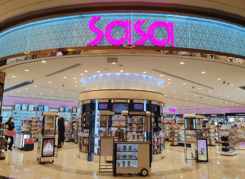 护发,身体护理产品,涵盖护肤品,香水,化妆品,销售逾600个产品品牌