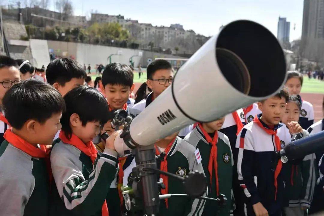 小学生天文观测实践（星空）(小学生天文知识竞赛题库及答案)