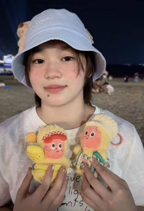 全红婵：从假小子到美少女的蜕变，伤病缺席世锦赛后的生活新篇章