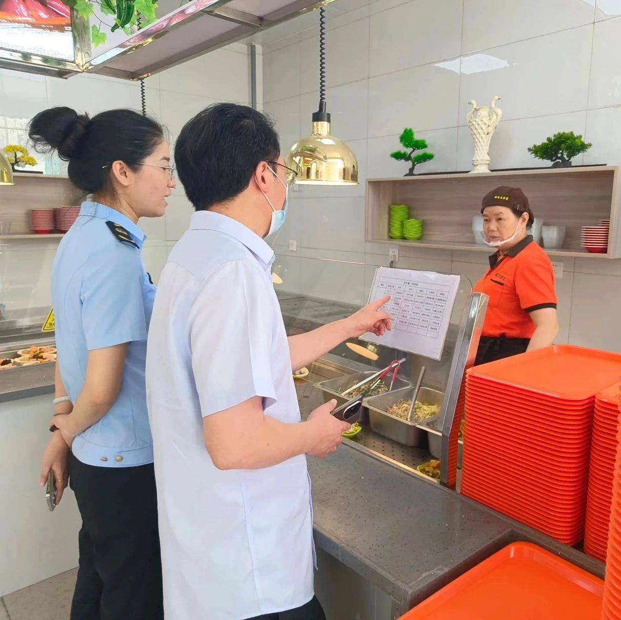 【仓·讯】“食”刻守护!新仓分局助力餐饮升级改造_指导_食品_企业