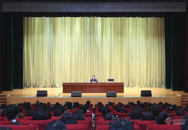 王宁在高校讲授专题党课暨思政课时寄语全省广大青年学生：坚定理想信念 厚植家国情怀 为中国式现代化云南实践贡献青春力量_发展_建设_中医药