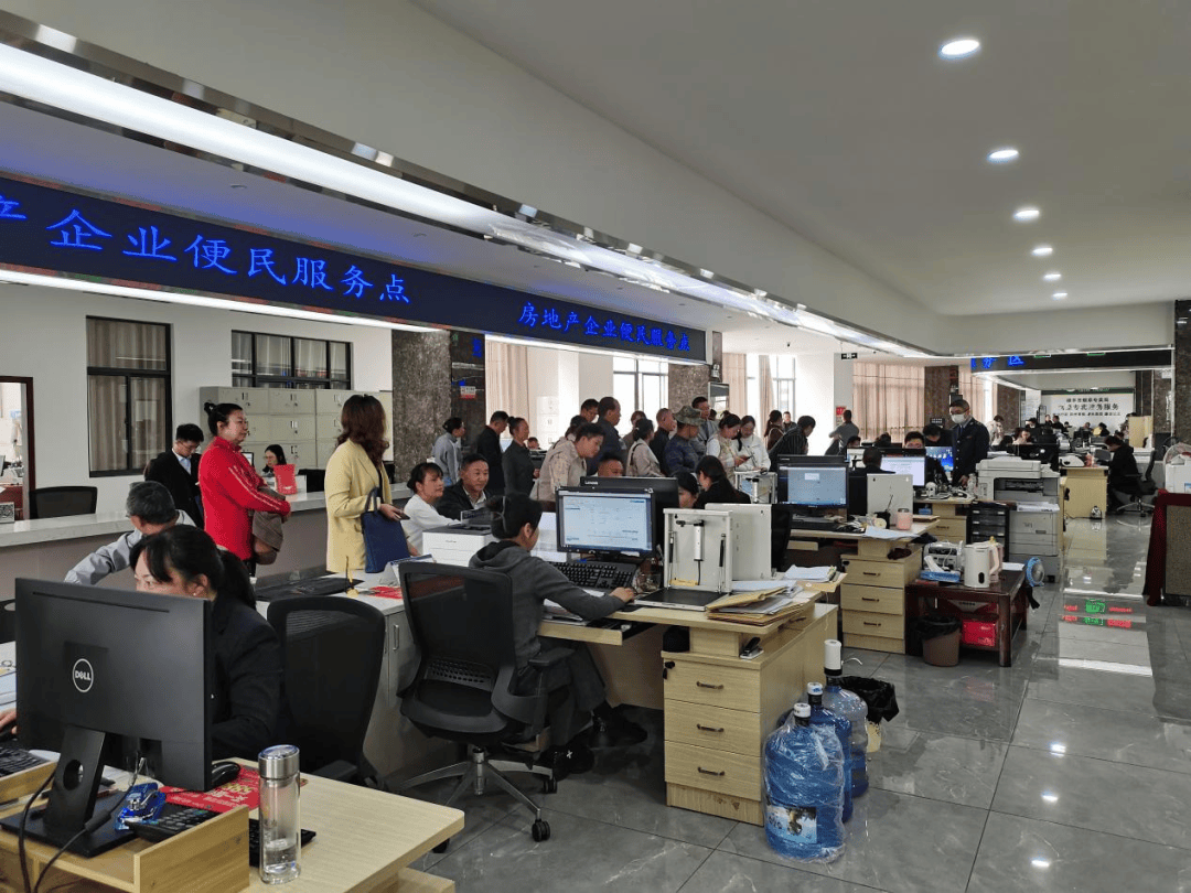 禄丰市:高效办成一件事 服务群众暖民心