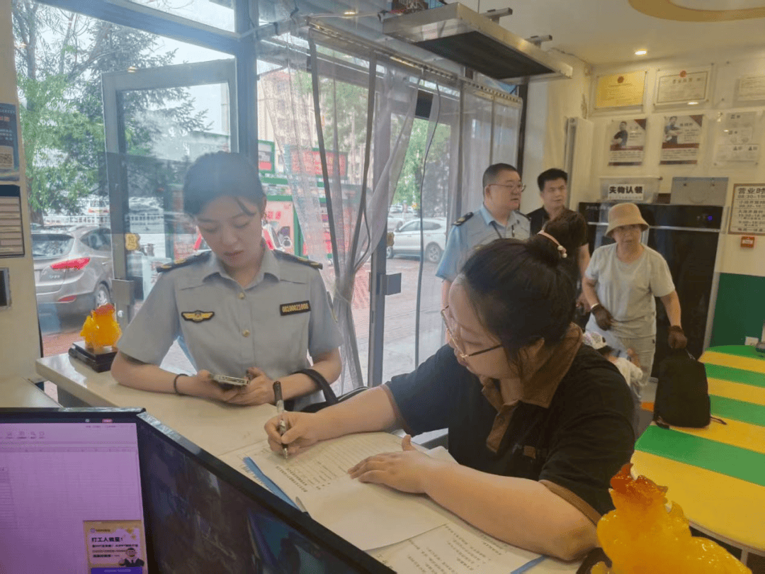 游泳场馆安全检查行动：确保夏季游泳安全无忧