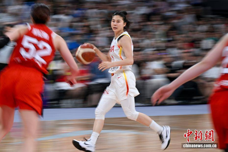 2025女篮亚洲杯:中国队不敌日本队无缘决赛 2025女篮亚洲杯:中国队不敌日本队无缘决赛