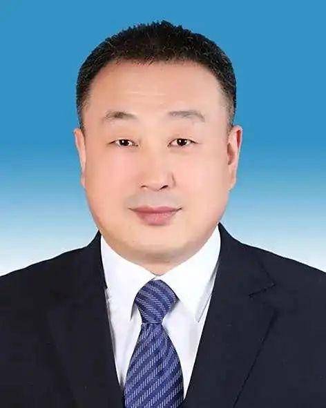 四个省政府领导班子调整