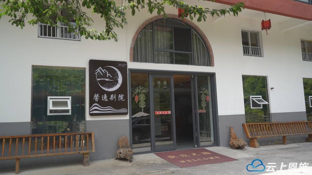 利川白鹊山民宿:精细化服务打造"候鸟"避暑天堂