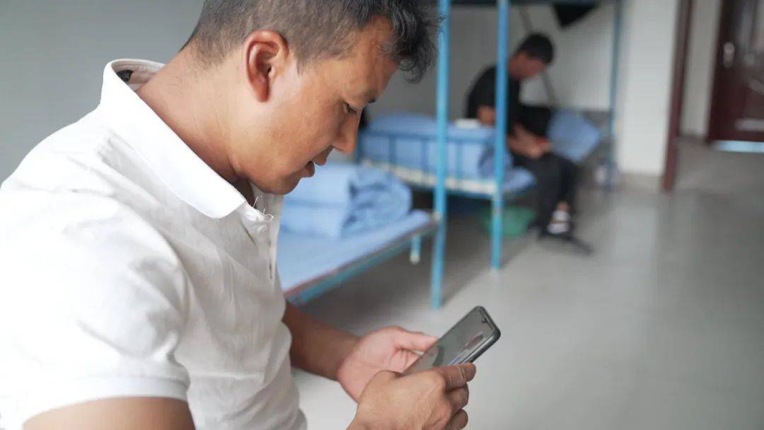 在阿图什市，有一个暖心就业坞——新疆标准化零工市场建设典型