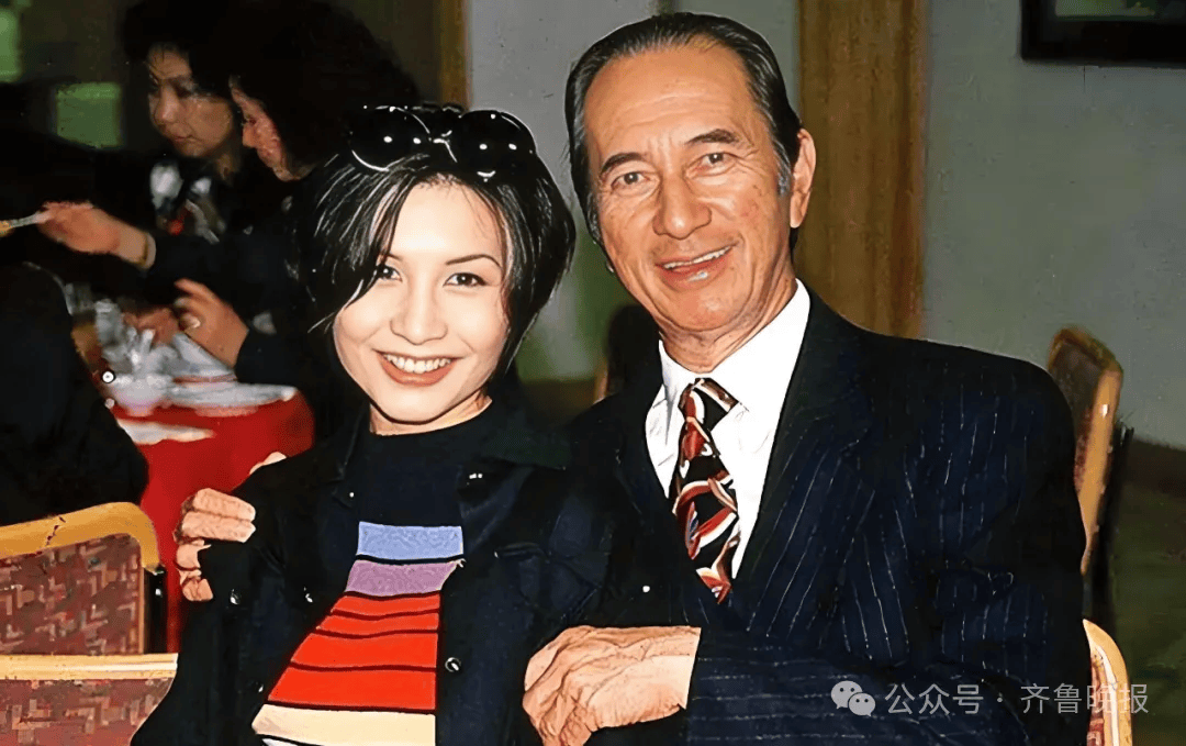 知名女演员家中突发变故，已暂停所有工作