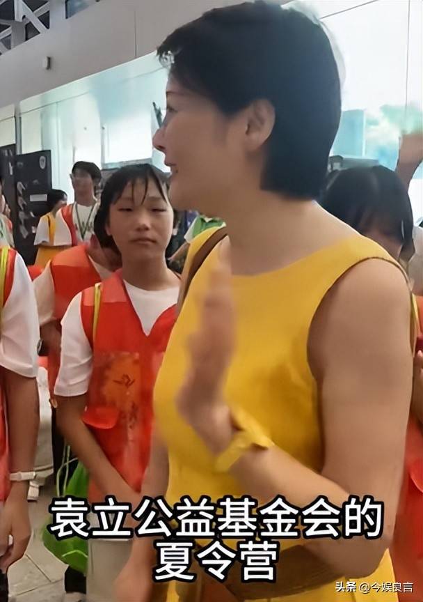 70岁晚节不保？袁立不再隐瞒，张国立丑闻曝光，该慌的不止李红