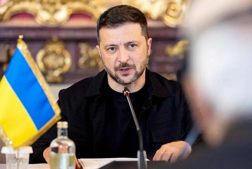 乌克兰民意调查显示，Zelensky的公众信任在过去六