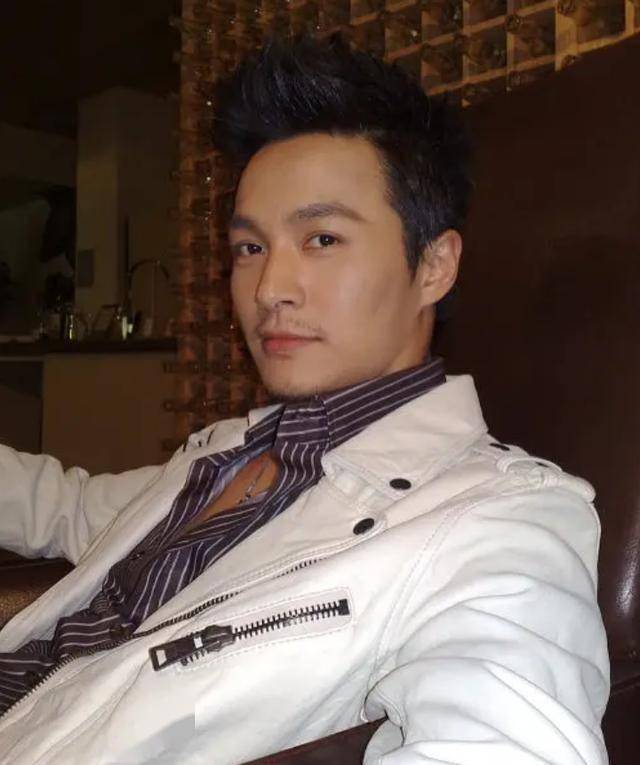 郑国霖:《隋唐英雄》中的"李世民",如今为了生计现身景区打工