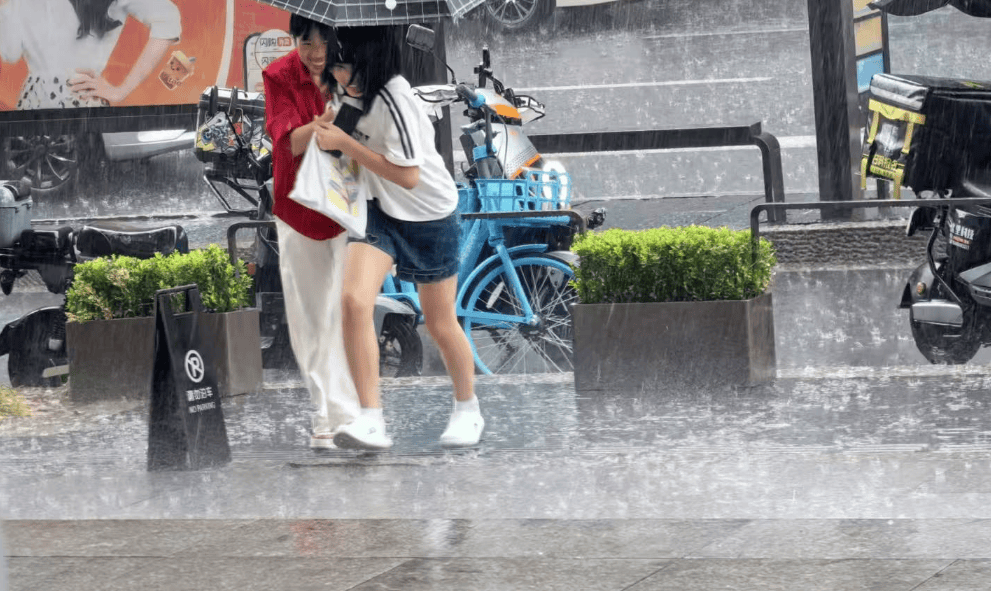 破纪录！杭州超40℃！降温还要等多久？