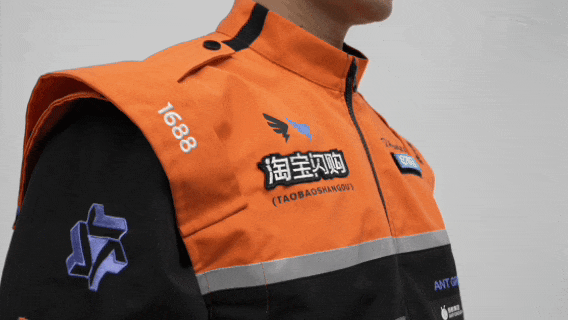 我们搞到了淘宝闪购的新外卖服，发现帅反而是最不重要的。