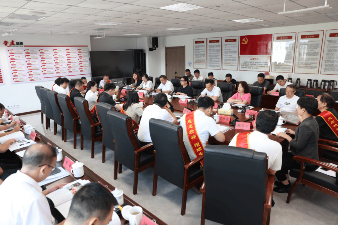 省司法厅召开“1+1”中国法律援助志愿者行动2024-2025年度总结座谈会