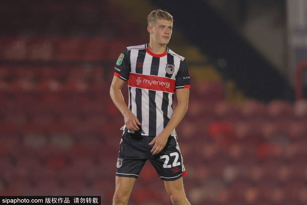 格林斯比的奇迹:点球大战逆袭曼联,沃伦的神奇之夜