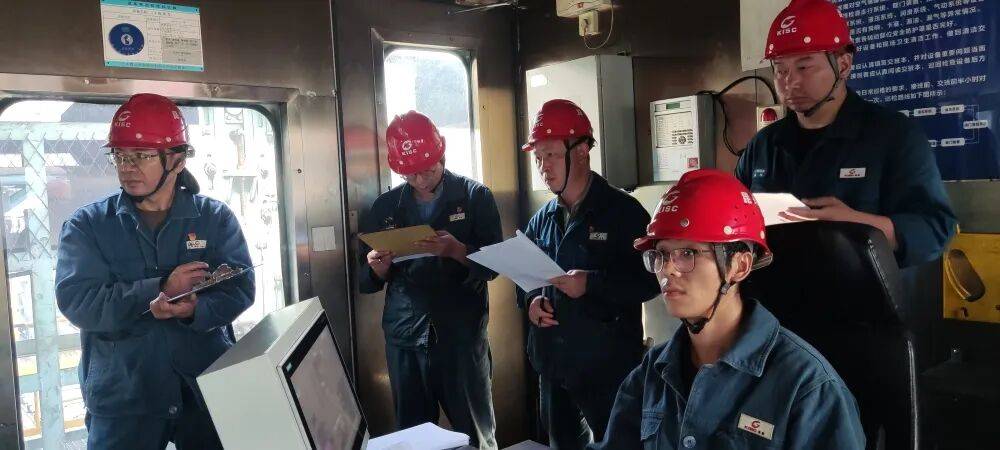 2025年度云煤能源公司职工推焦车司机技能竞赛在安宁焦化厂圆满完成