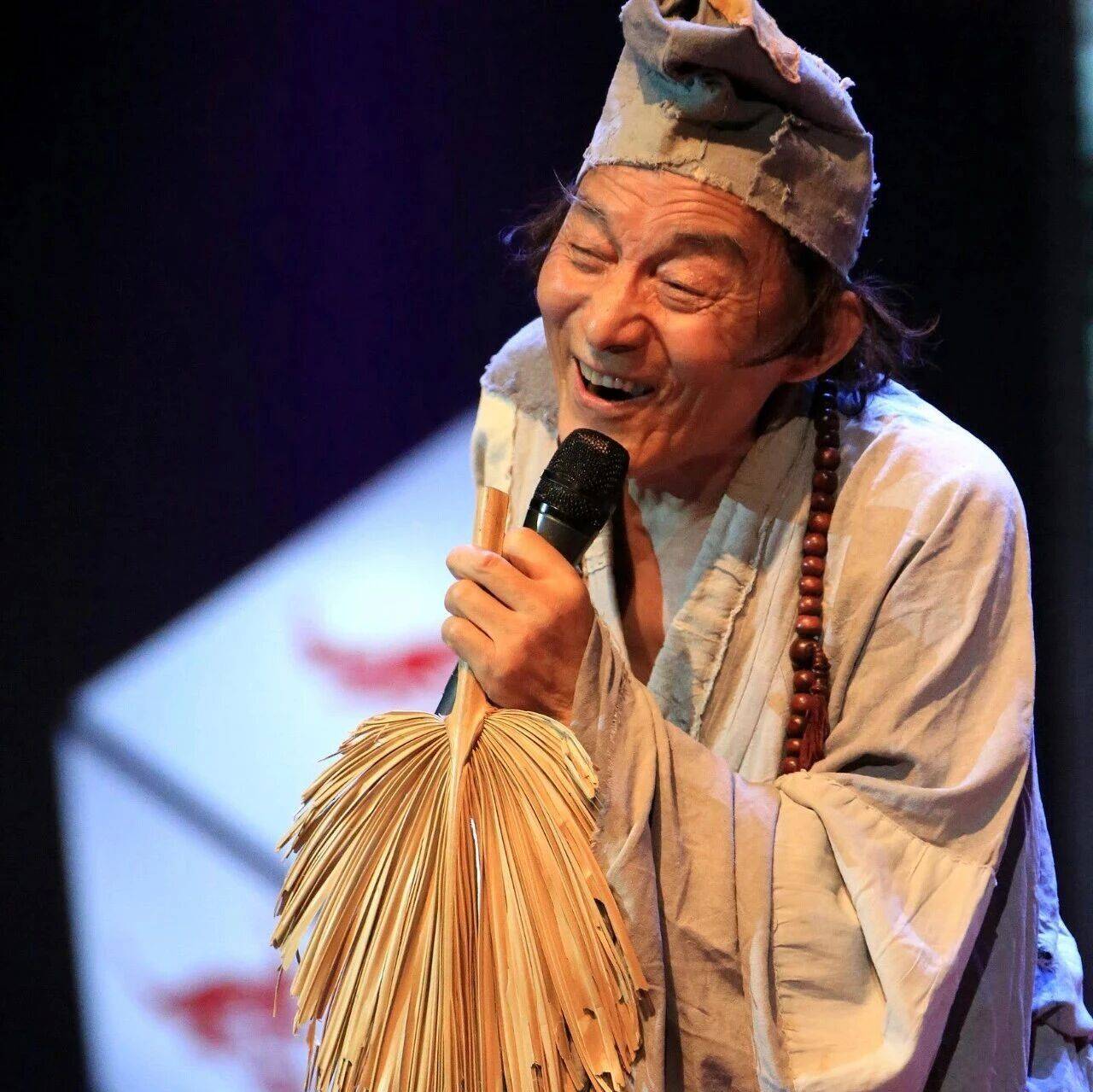 92岁游本昌,突传消息_济公_游思涵_终身