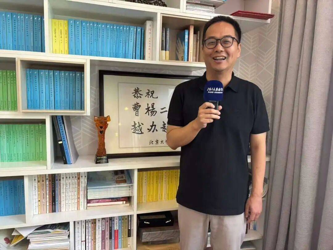 在周飞看来,令他自豪的不仅是那些考上知名大学的学生,更是找到自我