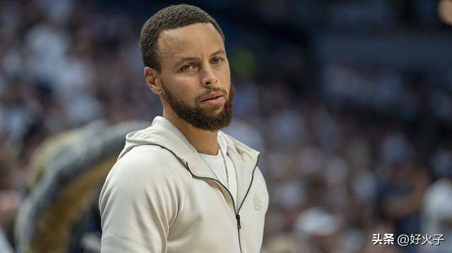 NBA球星高尔夫实力大揭秘：库里与里夫斯成公认高手