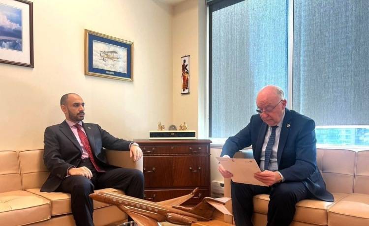 ʽԹɫУΥȨ͹ʹԼûȱ