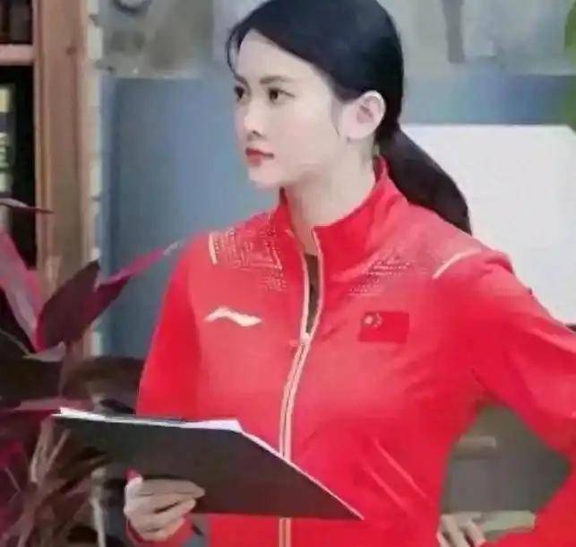 陈若琳转型青训教练：中国跳水梦之队的新篇章