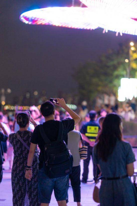 还没看光影秀？光影节主会场“打卡攻略”来了