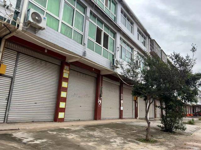 坠机身亡主播“唐飞机”是当地驻村干部，村民讲述救援过程