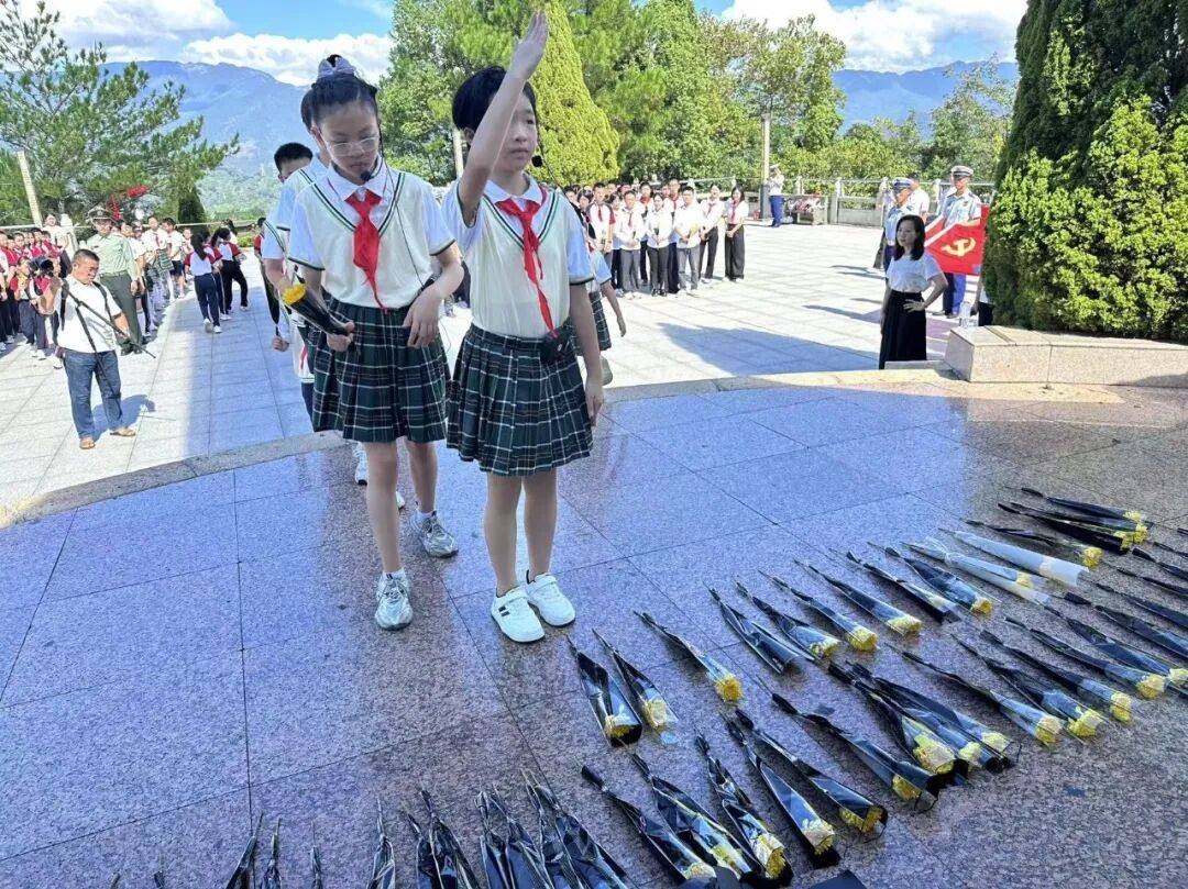 别忘了“国庆节”前一天，是什么日子！