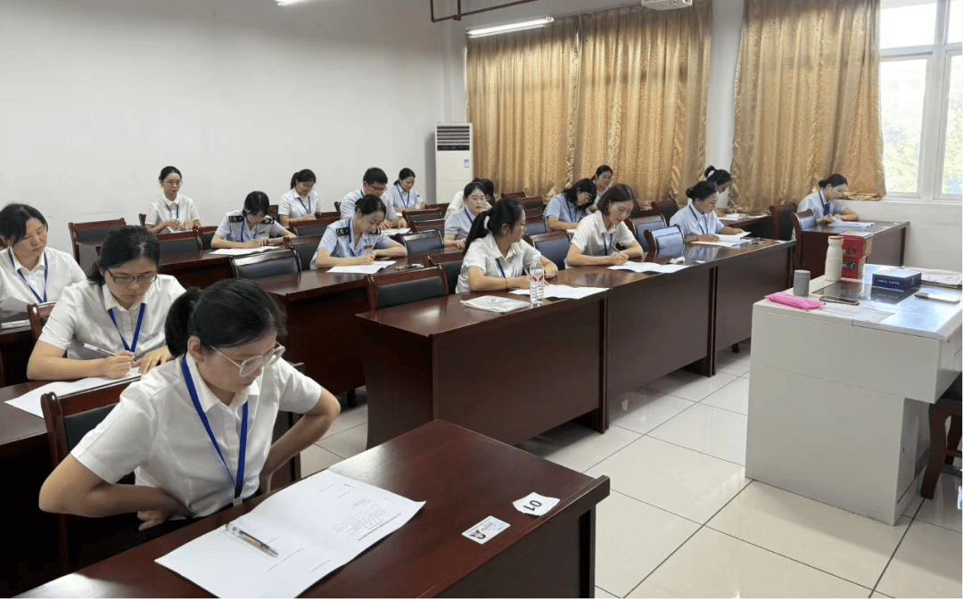 我市举行2025年政务服务办事员职业技能竞赛