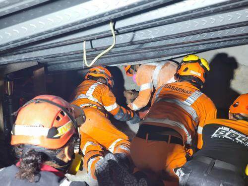 早安!世界丨美国政府关门,这次不会迅速结束;哈马斯或有条件接受“20点计划” 早安!世界丨美国政府关门,这次不会迅速结束;哈马斯或有条件接受“20点计划”