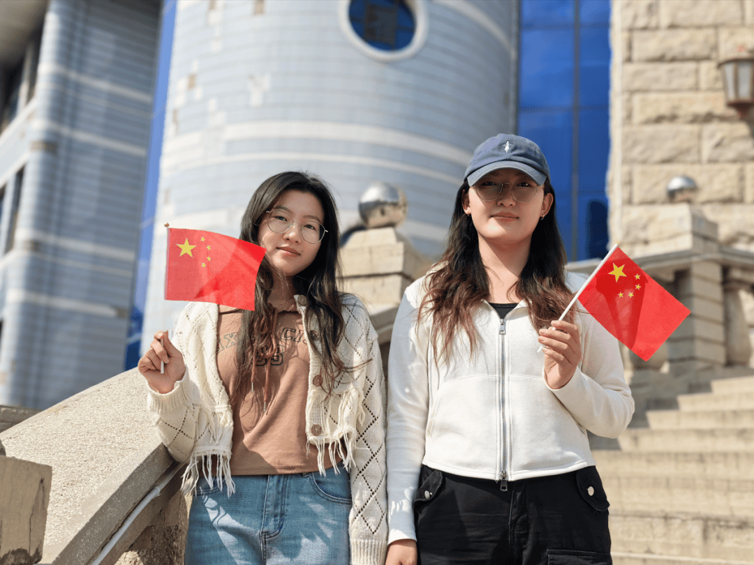 双节同庆，书香不息——图书馆双节假期学习氛围浓厚