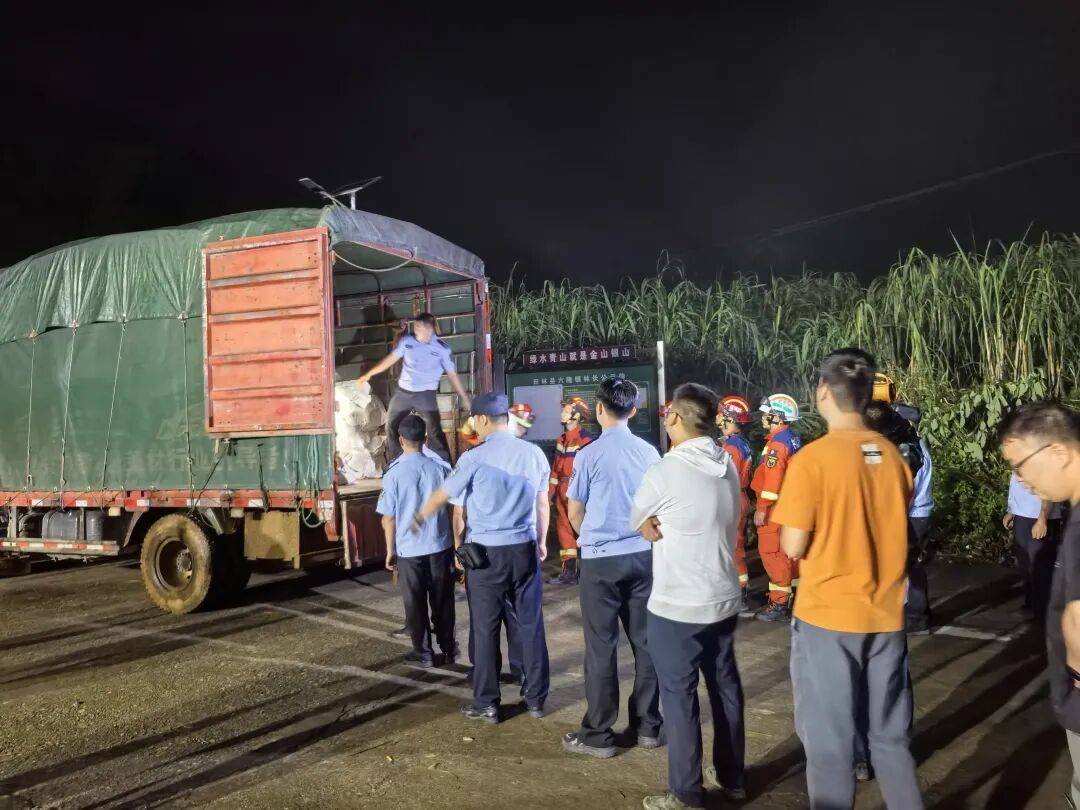 万众一心 守护安澜——百色各地齐心筑牢防汛防风安全屏障