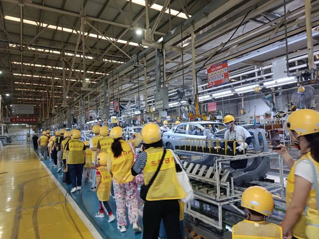 探秘东风日产超级工厂,汽车王国见证汽车的诞生!