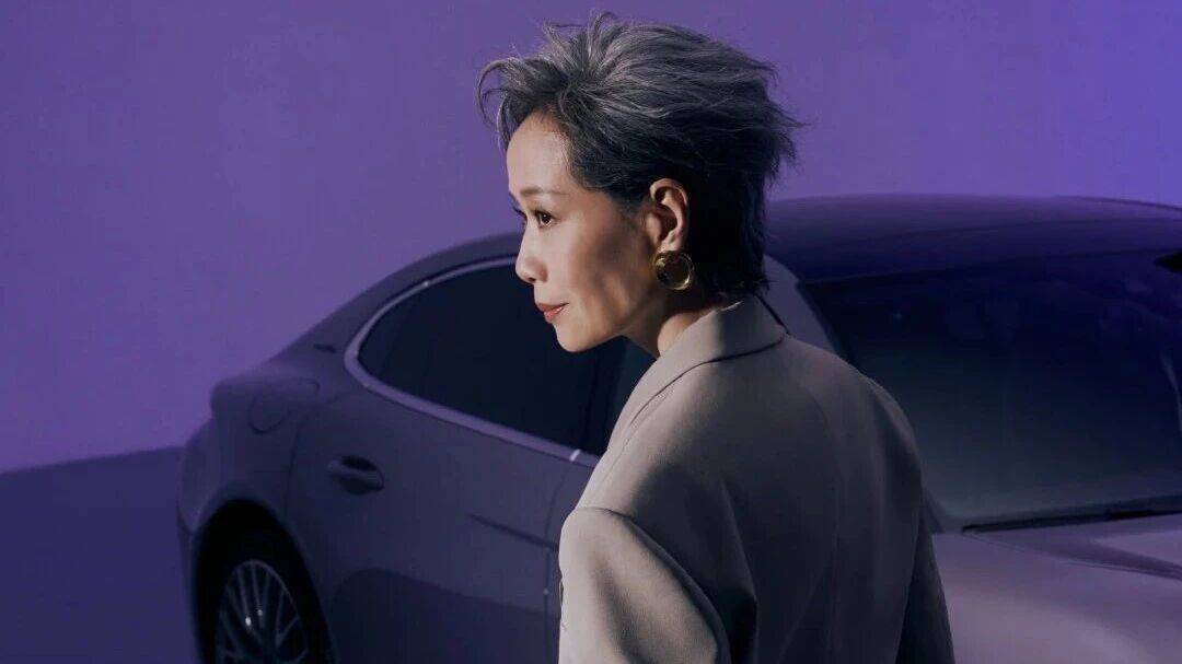 @叶童:隽永人生,双重体验_上市_生活_跑车