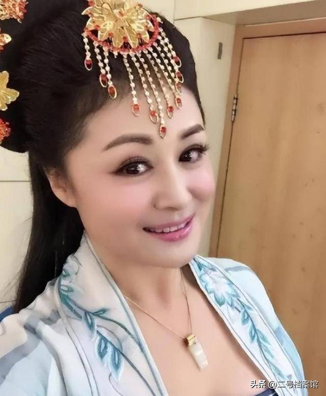 无儿无女的于月仙,去世四年后,再看丈夫张学松的选择让人泪目