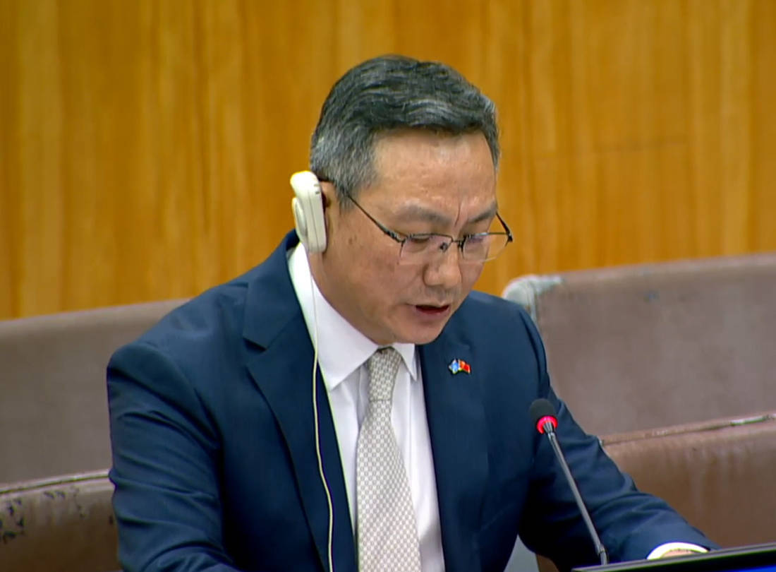 驳斥西方国家，中国代表当场列举对方劣迹