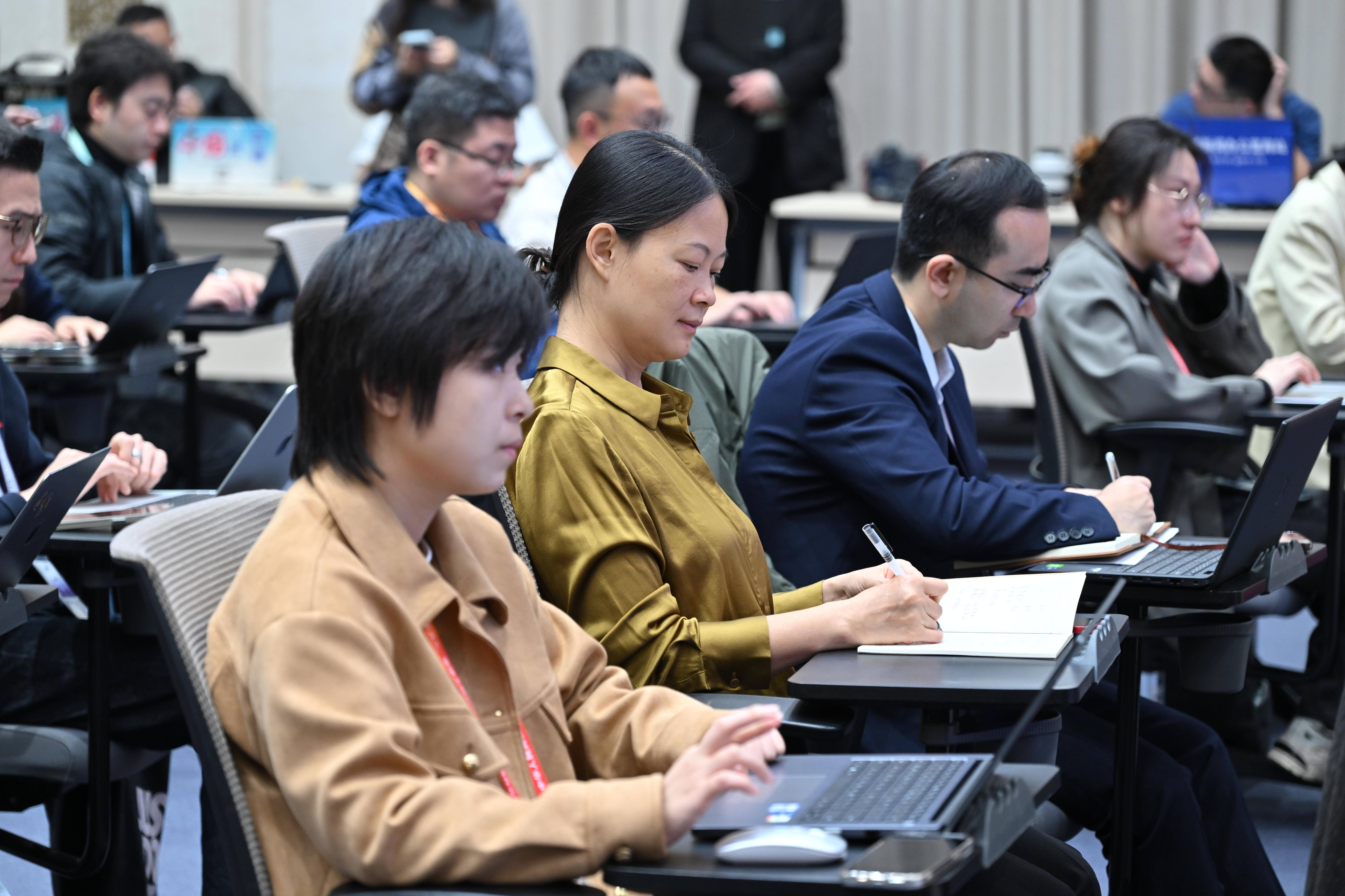 国新办举行“高质量完成‘十四五’规划”系列主题新闻发布会（住房城乡建设部）