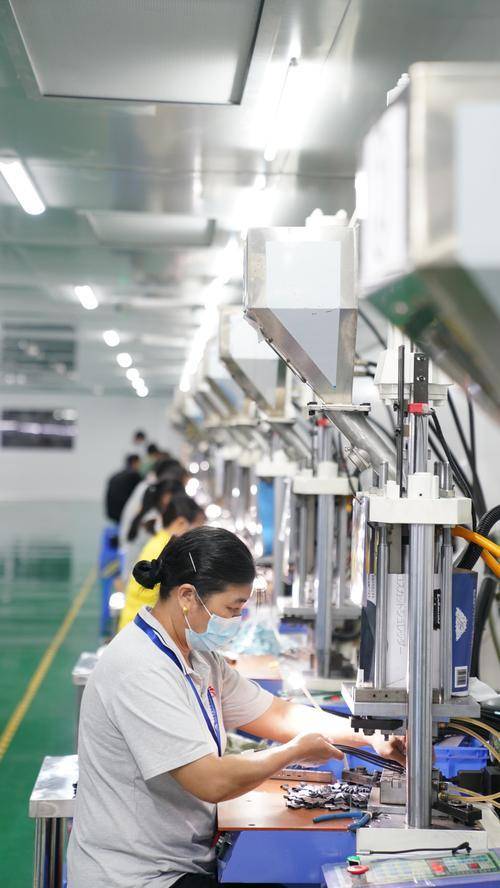 库克:苹果离不开中国制造,中国从代工变智造