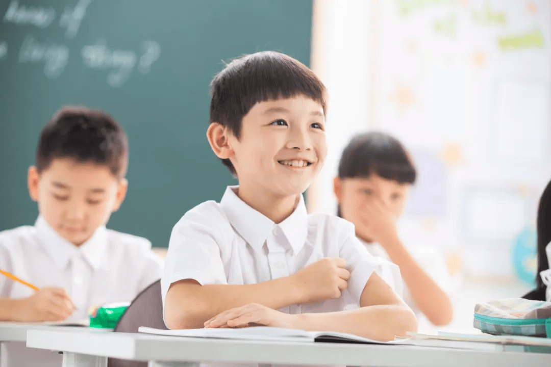 明确了！中小学校强制性新国标，明年起实施