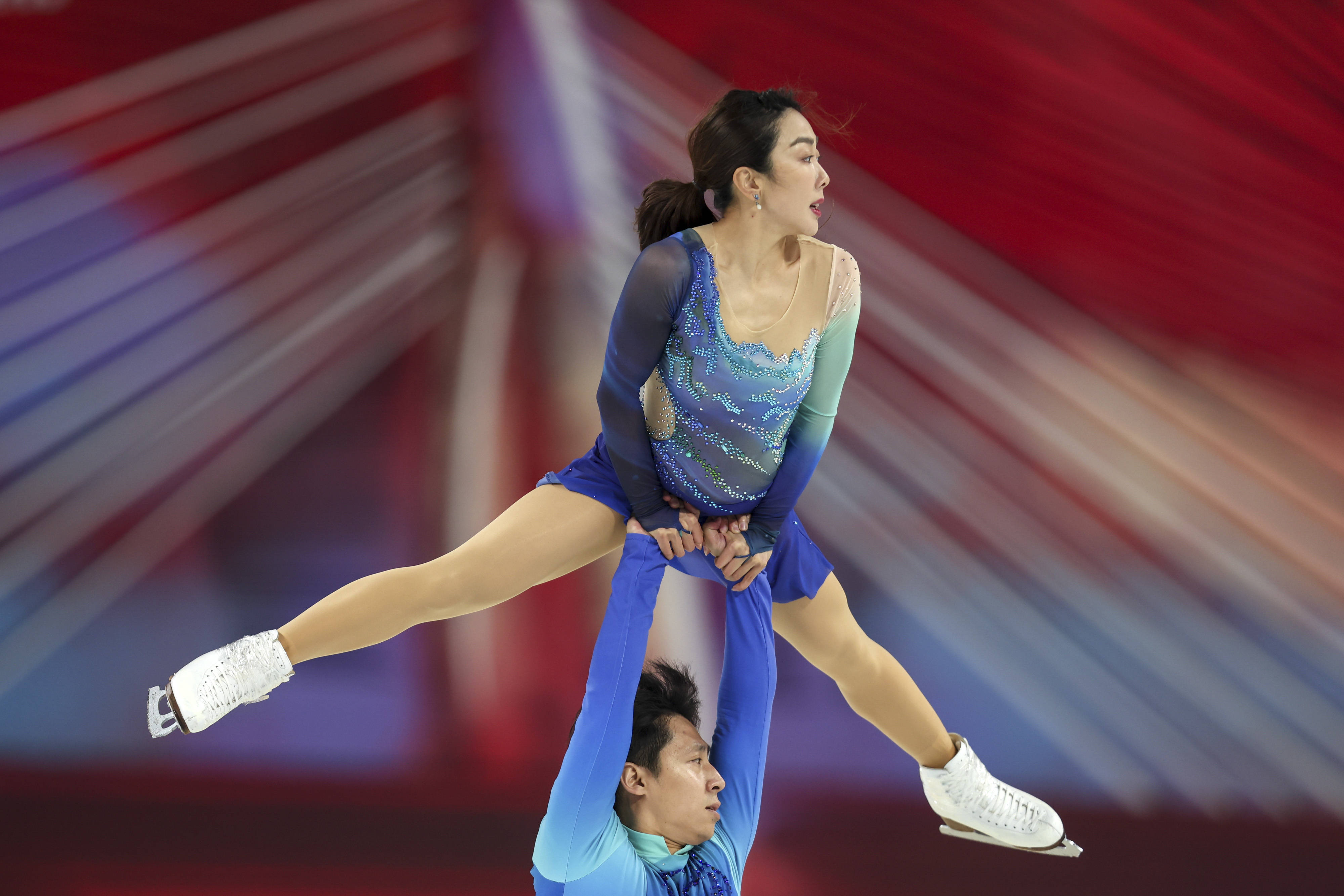 花样滑冰中国杯:隋文静/韩聪获双人滑季军