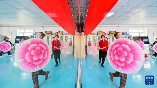 多彩活动迎重阳