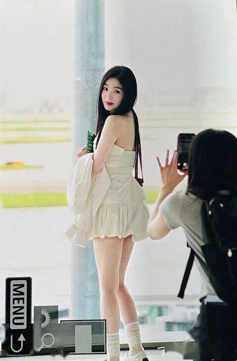 知名女团爱豆“个子小巧”引热议:宛若精灵下凡,可爱度爆表 插图4 知名女团爱豆“个子小巧”引热议:宛若精灵下凡,可爱度爆表 插图4