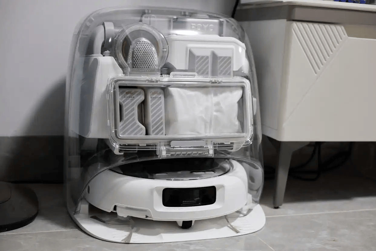 刘靖康阴阳垄断！影石对大疆针尖对麦芒，影像赛道一山不容二虎？