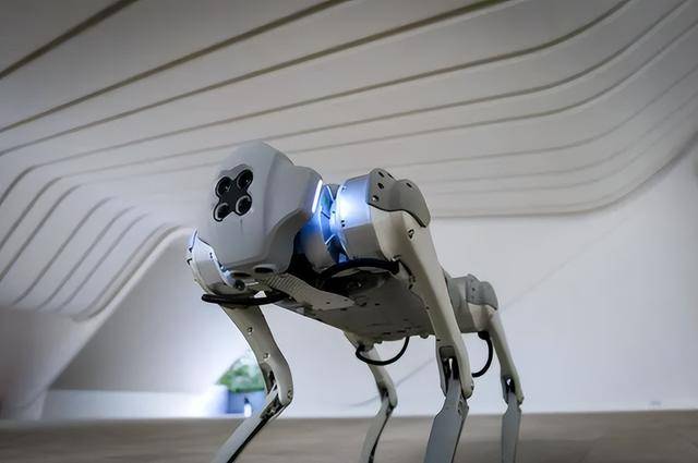 原创             猛增2000%！美国“无法接受”，这家中国神秘企业实在太“狂”了