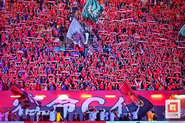 从苏超到川超为何全网球叫扬叔 - 全网最会整活的苏超球迷  足球圈热梗收割机迷都在喊“南哥”？