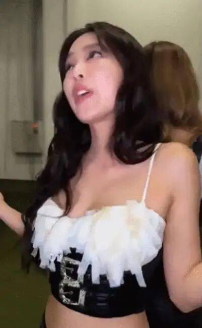 Jennie和Lisa火爆视频删除的背后? 插图2 Jennie和Lisa火爆视频删除的背后? 插图2