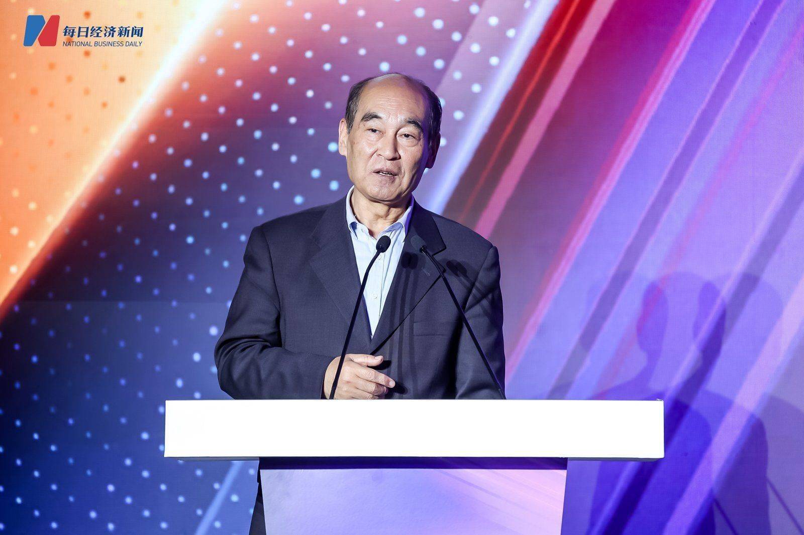 全国社保基金理事会原副理事长王忠民:低息差时代的资产管理核心就是向风险要收益、向风险要资产配置