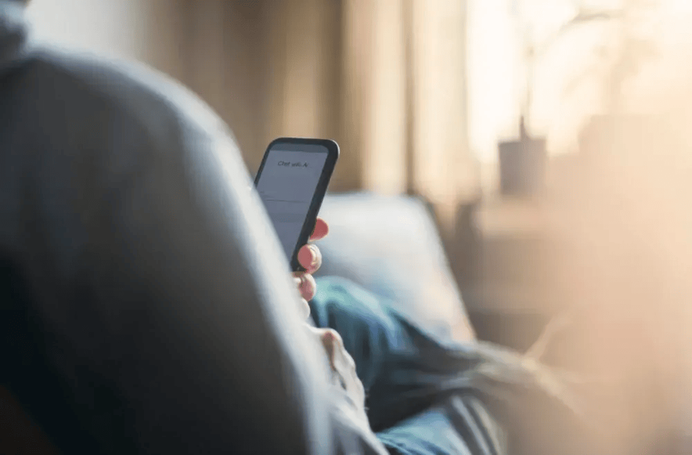 加州大学博士警告：一种新型精神病正在将孩子们推向深渊…