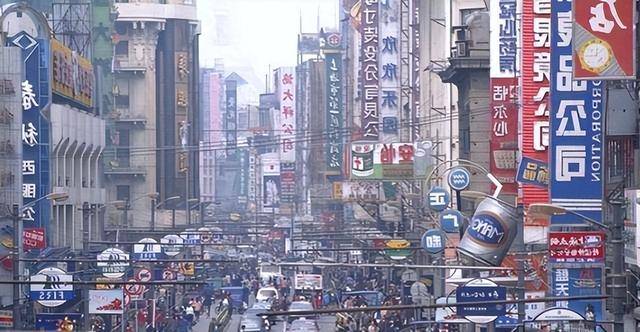 原创 大批日本专家,抛弃日本涌入中国,表面为了赚钱,实则另有目的?